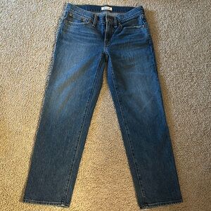 Madewell The Low-Rise Perfect Vintage Straight Jean.